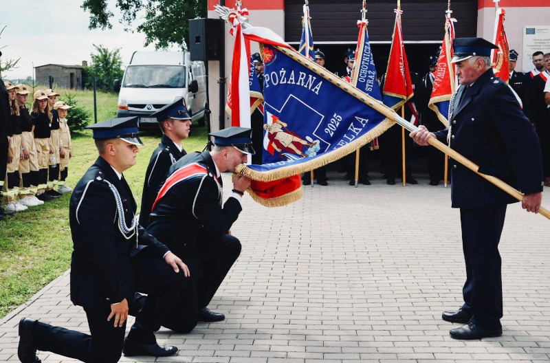 Nadanie sztandaru jednostce OSP w Prusce Wielkiej